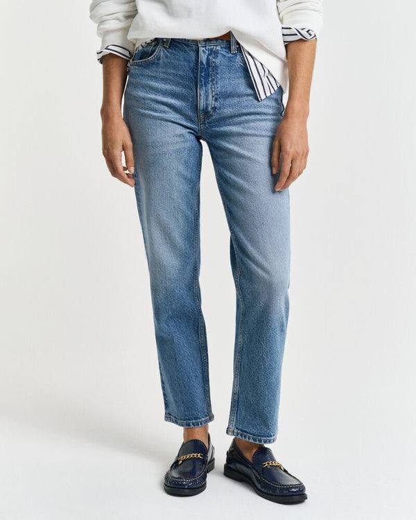 Straight Leg Cropped Jeans