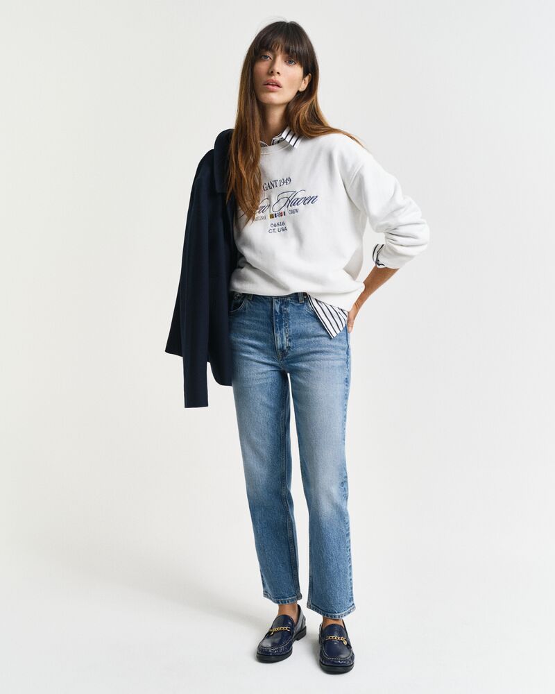 Straight Leg Cropped Jeans