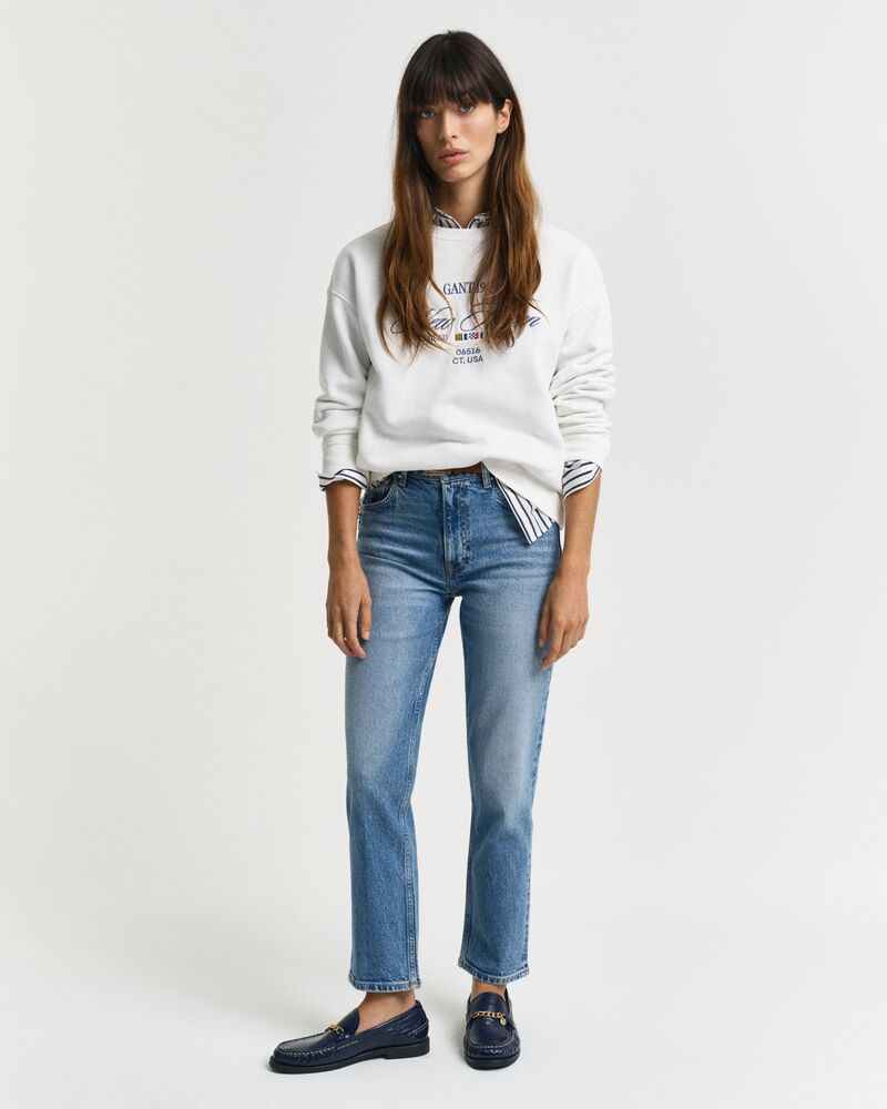 Straight Leg Cropped Jeans