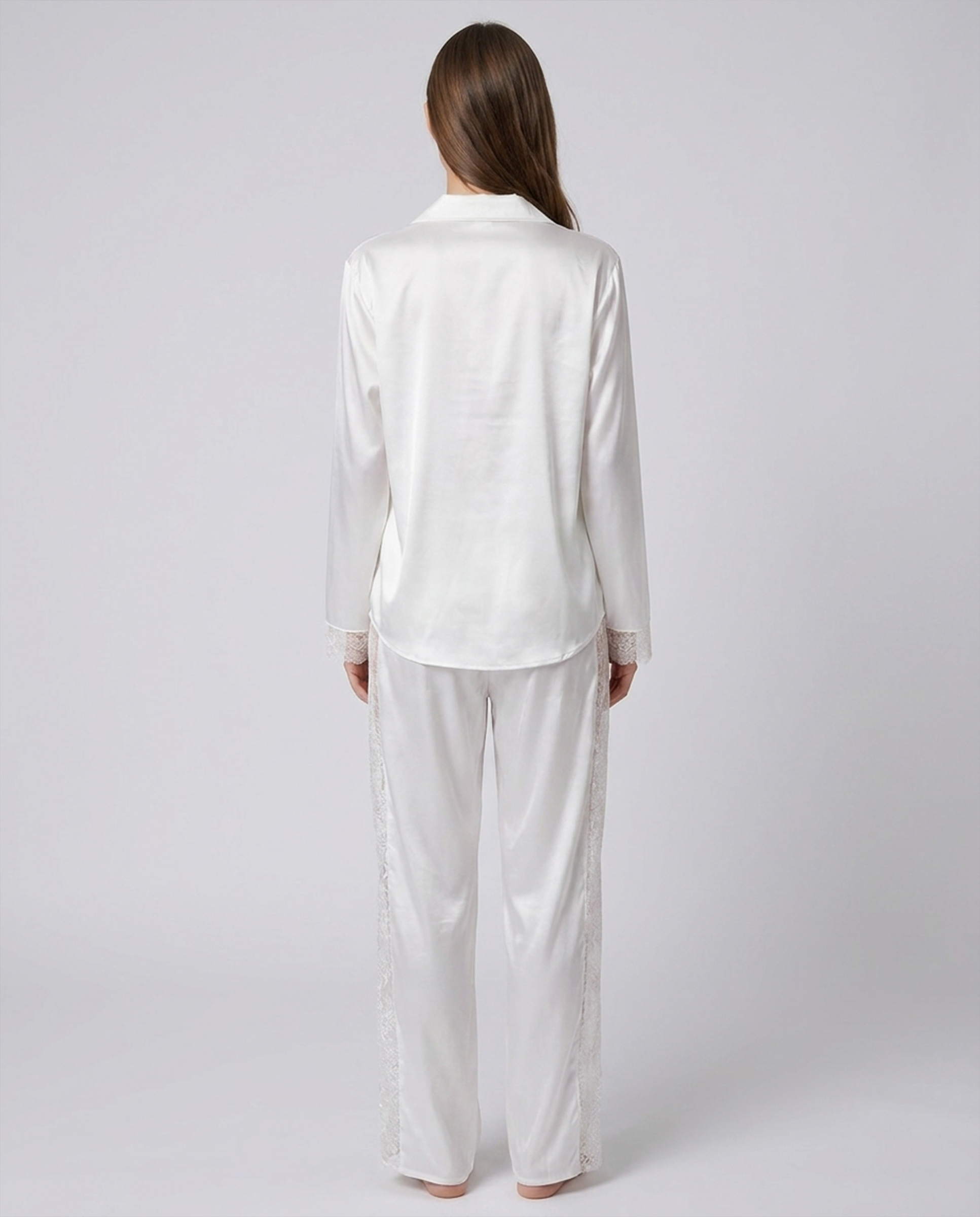 Isla & Evie Satin Two-Piece Pajama Set