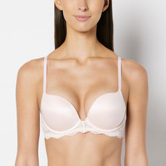 La Senza Beyond Sexy Smooth Cup Push Up Plunge Bra with Timeless Lace