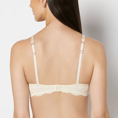 La Senza Lightly Lined Full Coverage Bra with Timeless Lace in Pearled Ivory