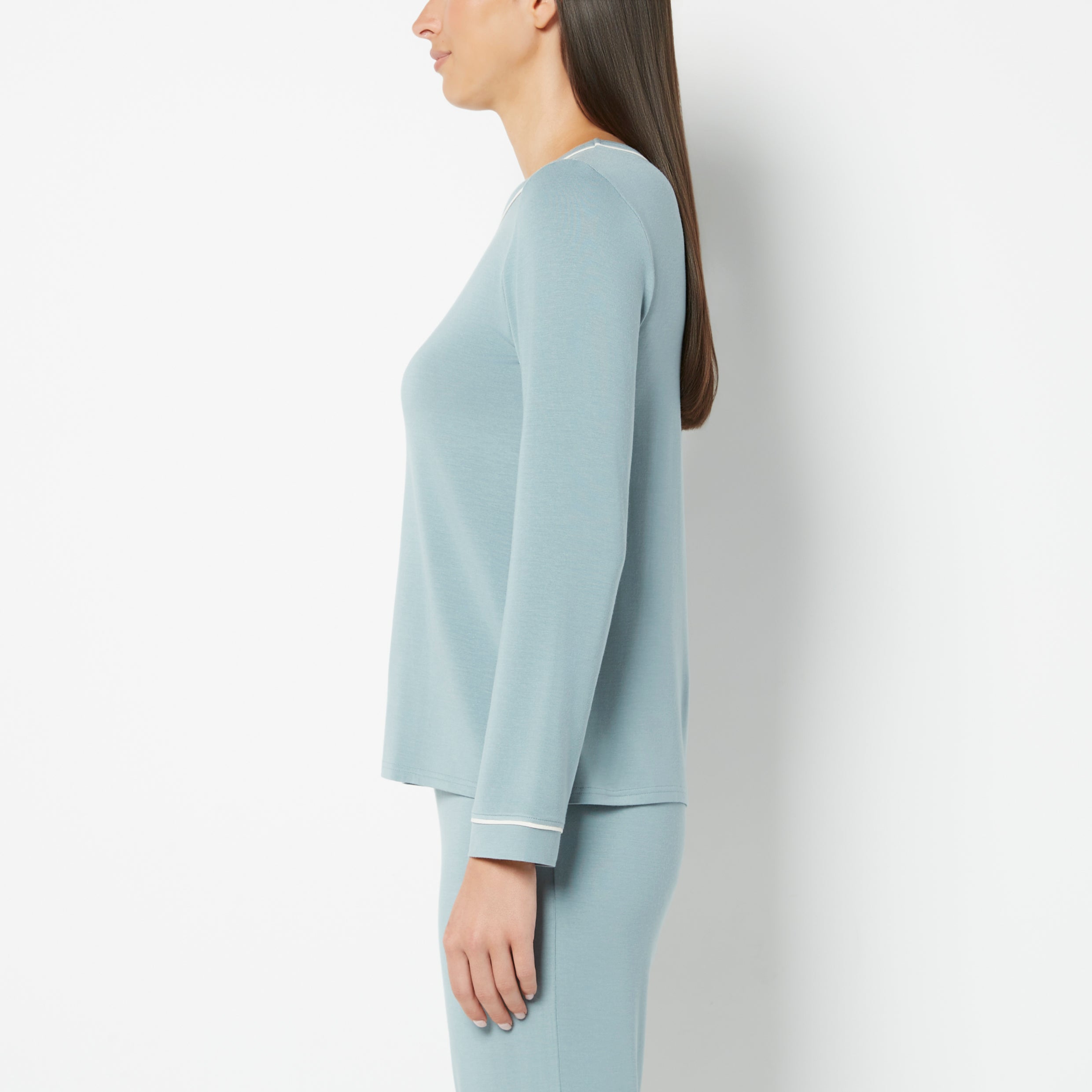 La Senza Casual Sleep Long Sleeve Scoop Neck Top in Lead