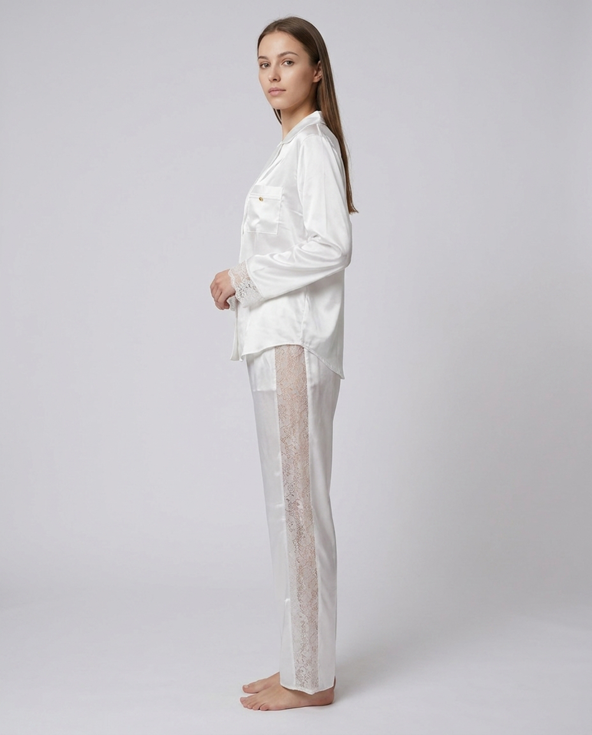 Isla & Evie Satin Two-Piece Pajama Set