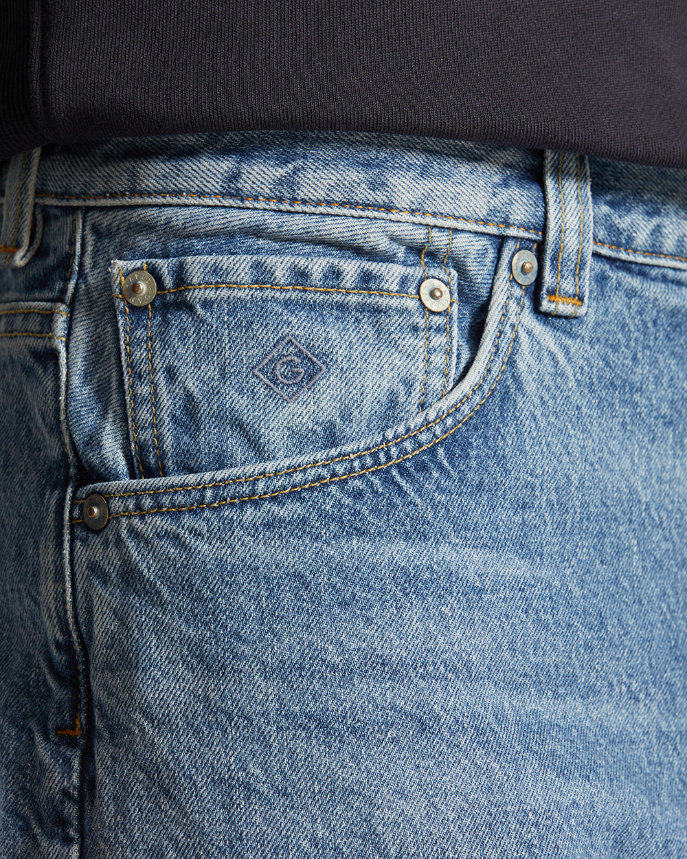 Gant Loose Straight Jeans – Relaxed Fit Heavyweight Denim