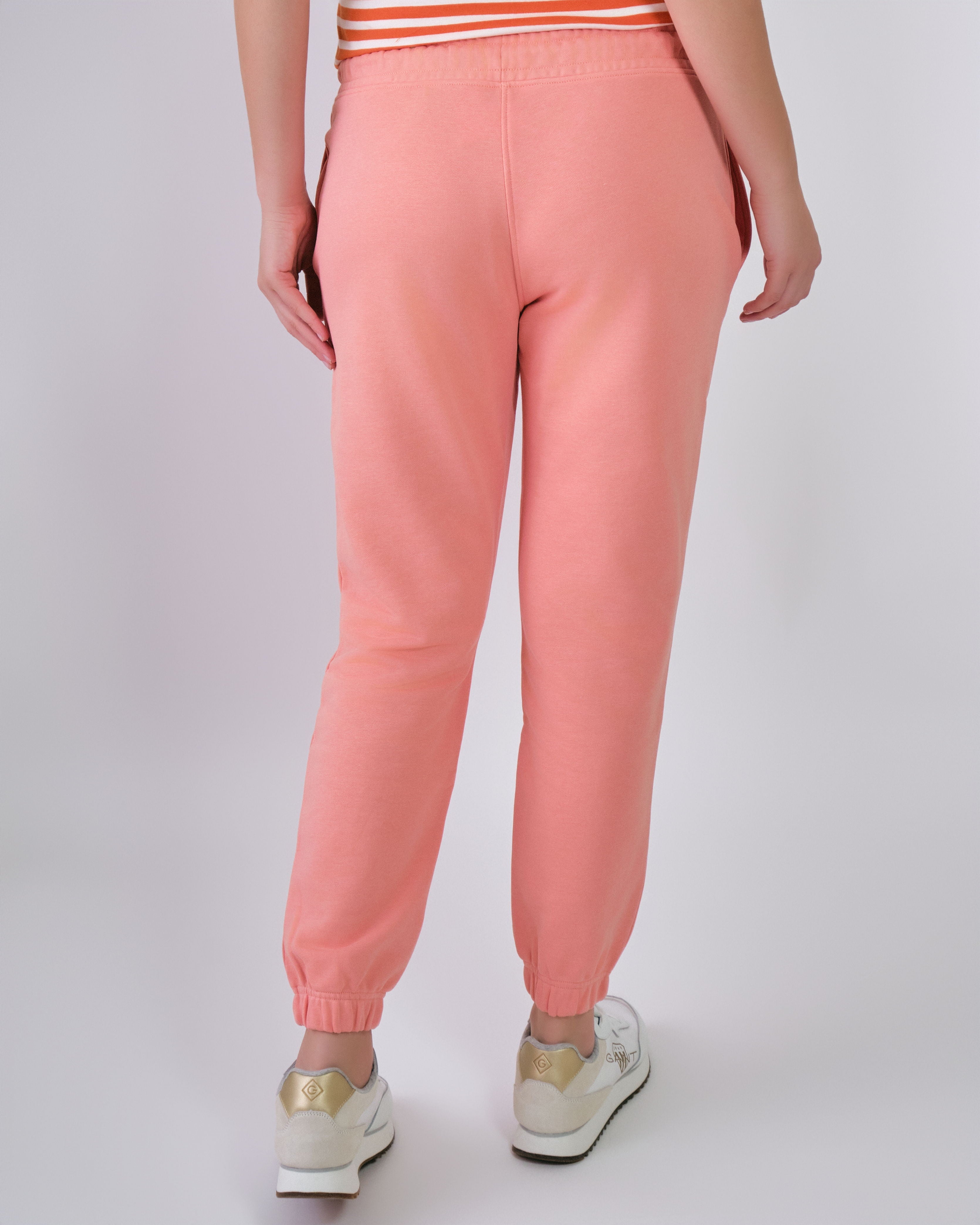 Regular Fit Tonal Shield Sweatpants Peachy Pink / M