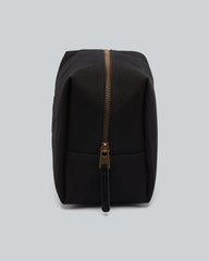 Gant Tonal Shield Wash Bag – Minimalist Style With Functionality Ebony Black / ONESIZE