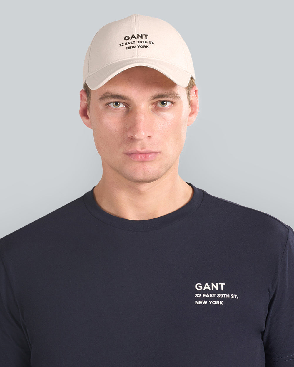 Small Script Graphic Cap Cream / OS