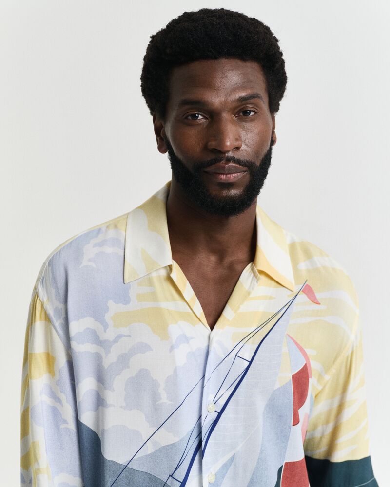Relaxed Fit Sailing Scene Short Sleeve Shirt