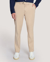بنطلون تشينو قطن وكتان بقصة ضيقة