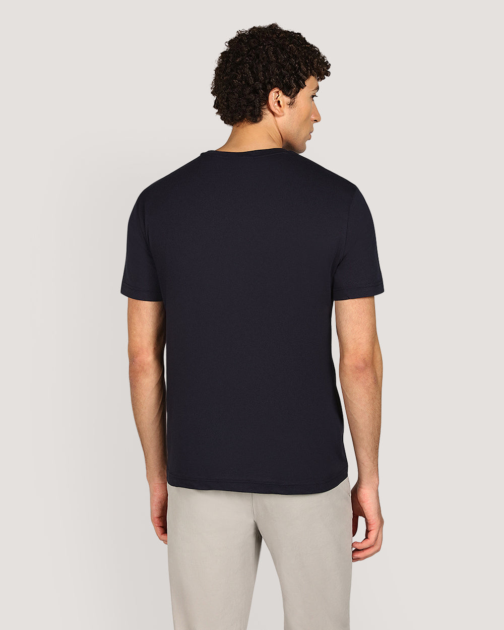 تيشيرت Gant Graphic بأكمام قصيرة للرجال