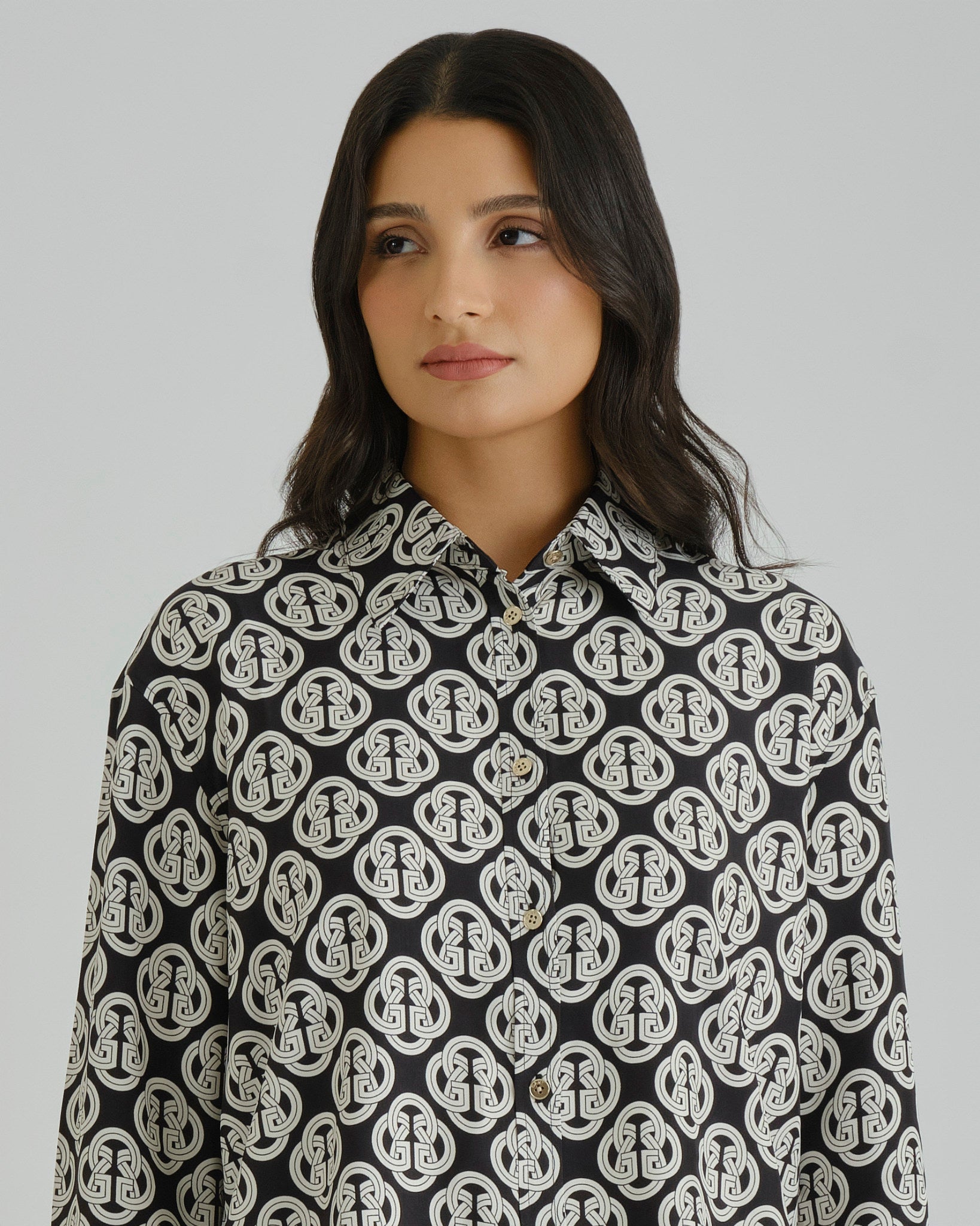 Gant Ramadan Collection – Women's Black Printed Blouse