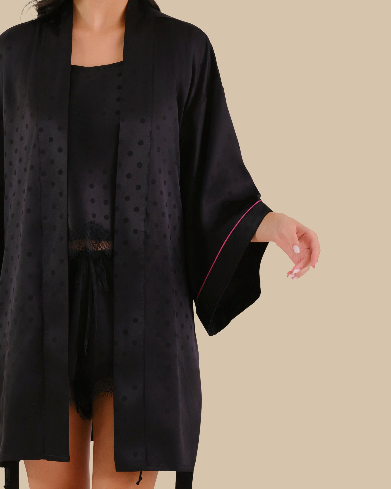 Isla & Evie Robe BLACK BEAUTY/FUCHSIA-LSI / S