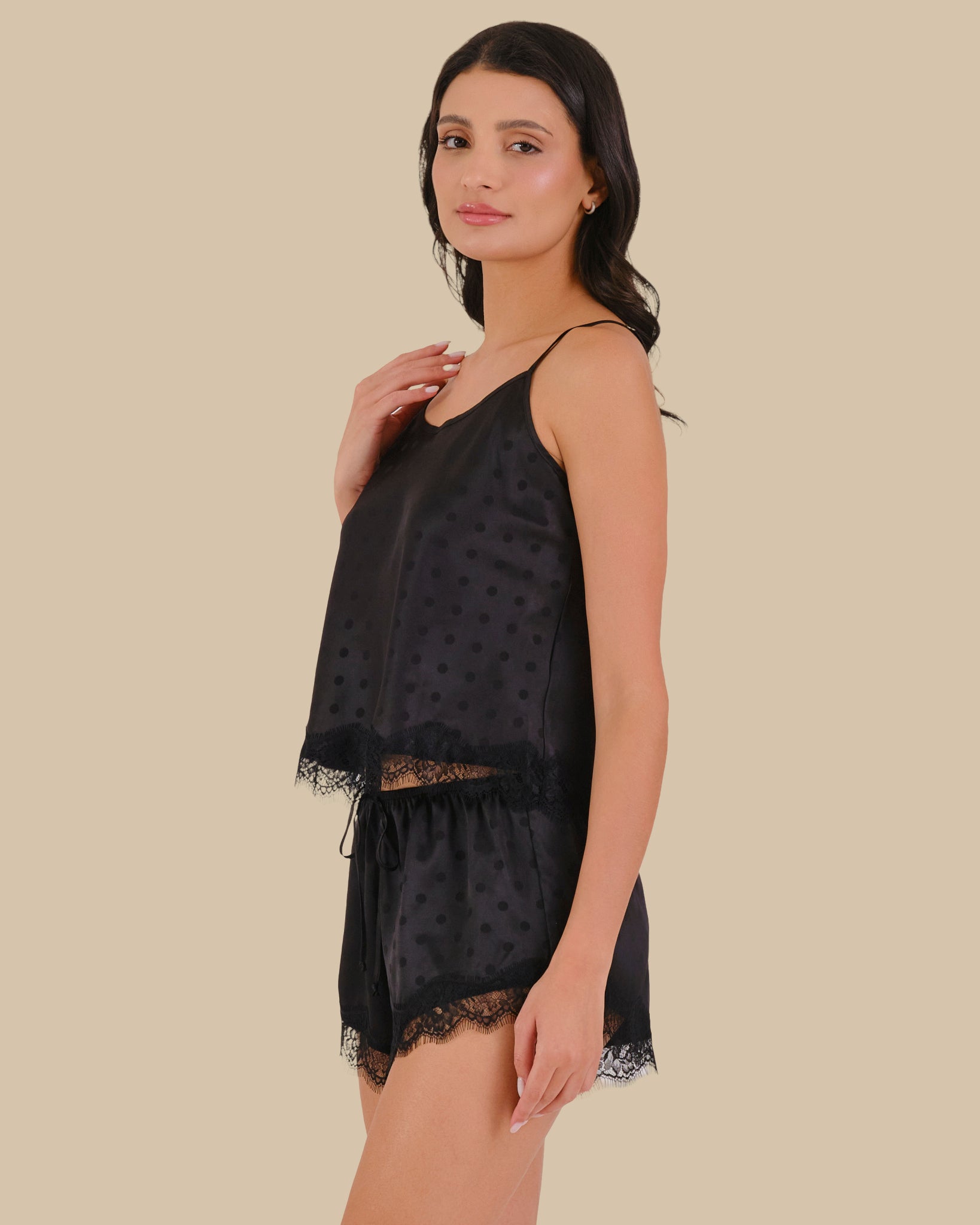 Isla & Evie Cami BLACK BEAUTY-LSI / S