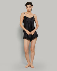 Isla & Evie Short Black / S