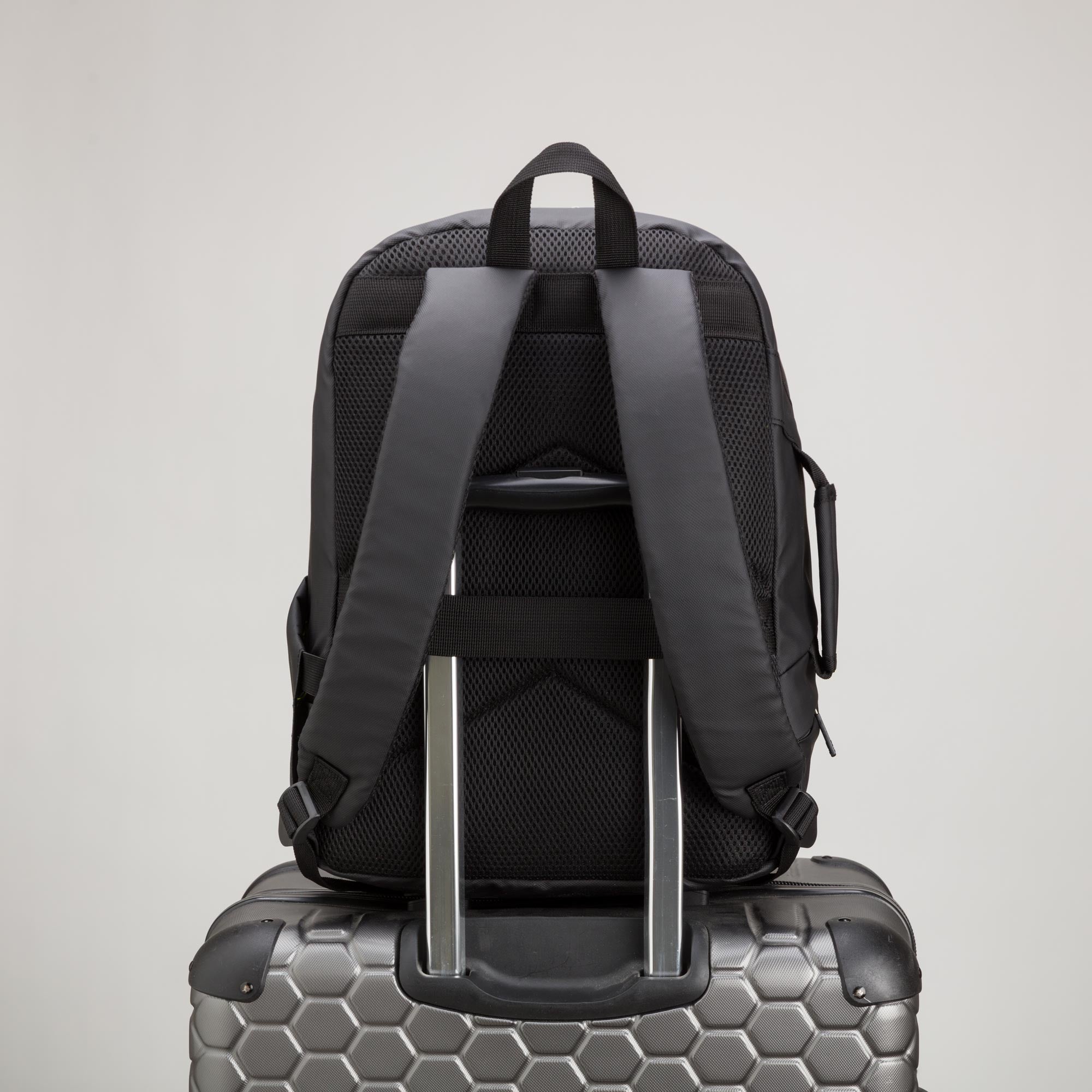 Backpacks-Thrilling Go Bags Single Size / Black