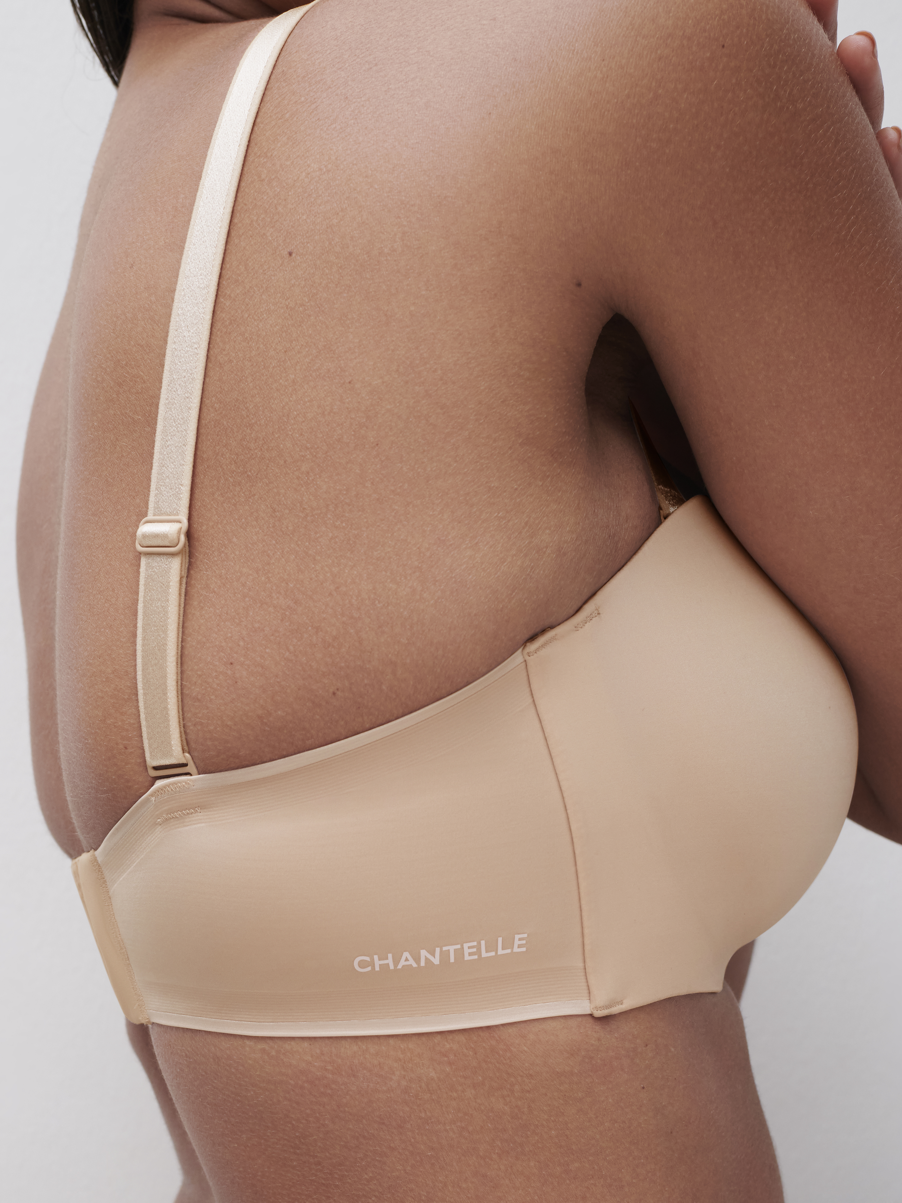 Chantelle Essentiall-Bandeau Strapless Bra