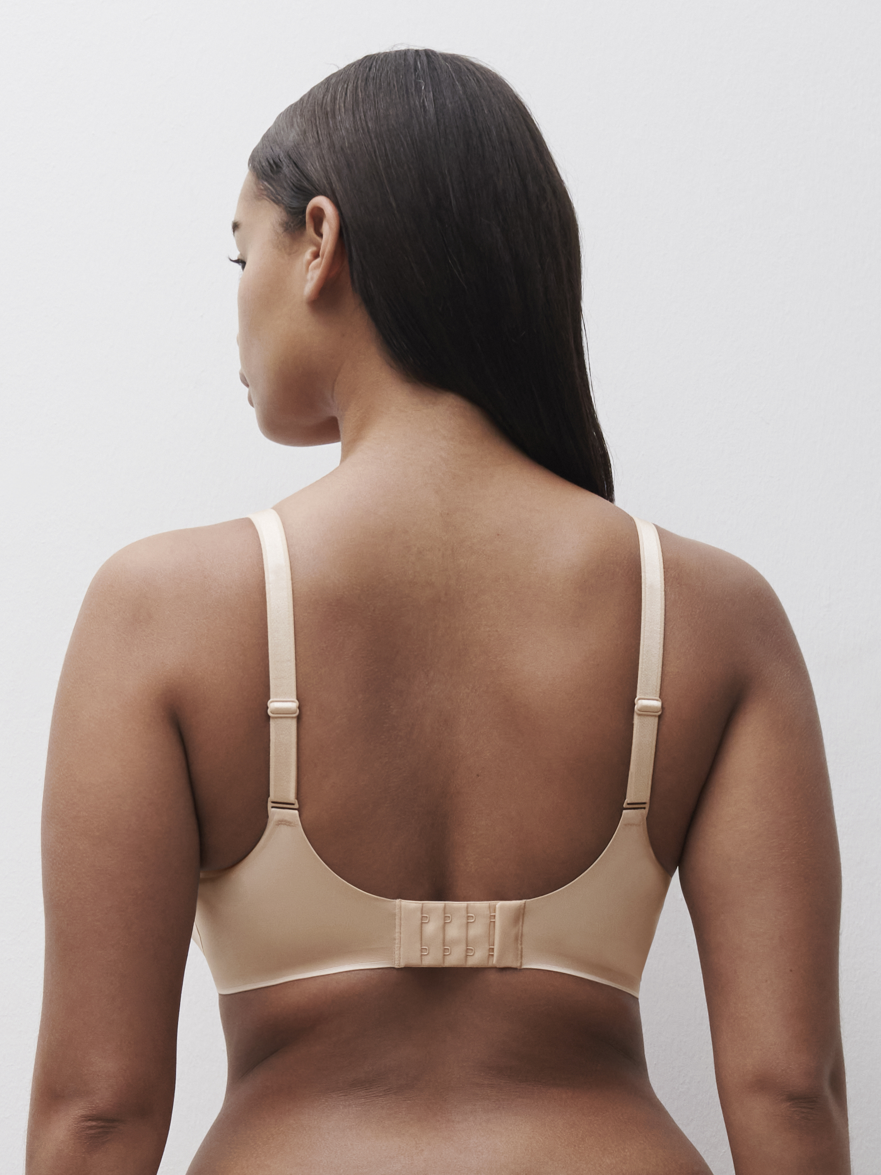 Chantelle Essentiall-Covering T-Shirt Bra