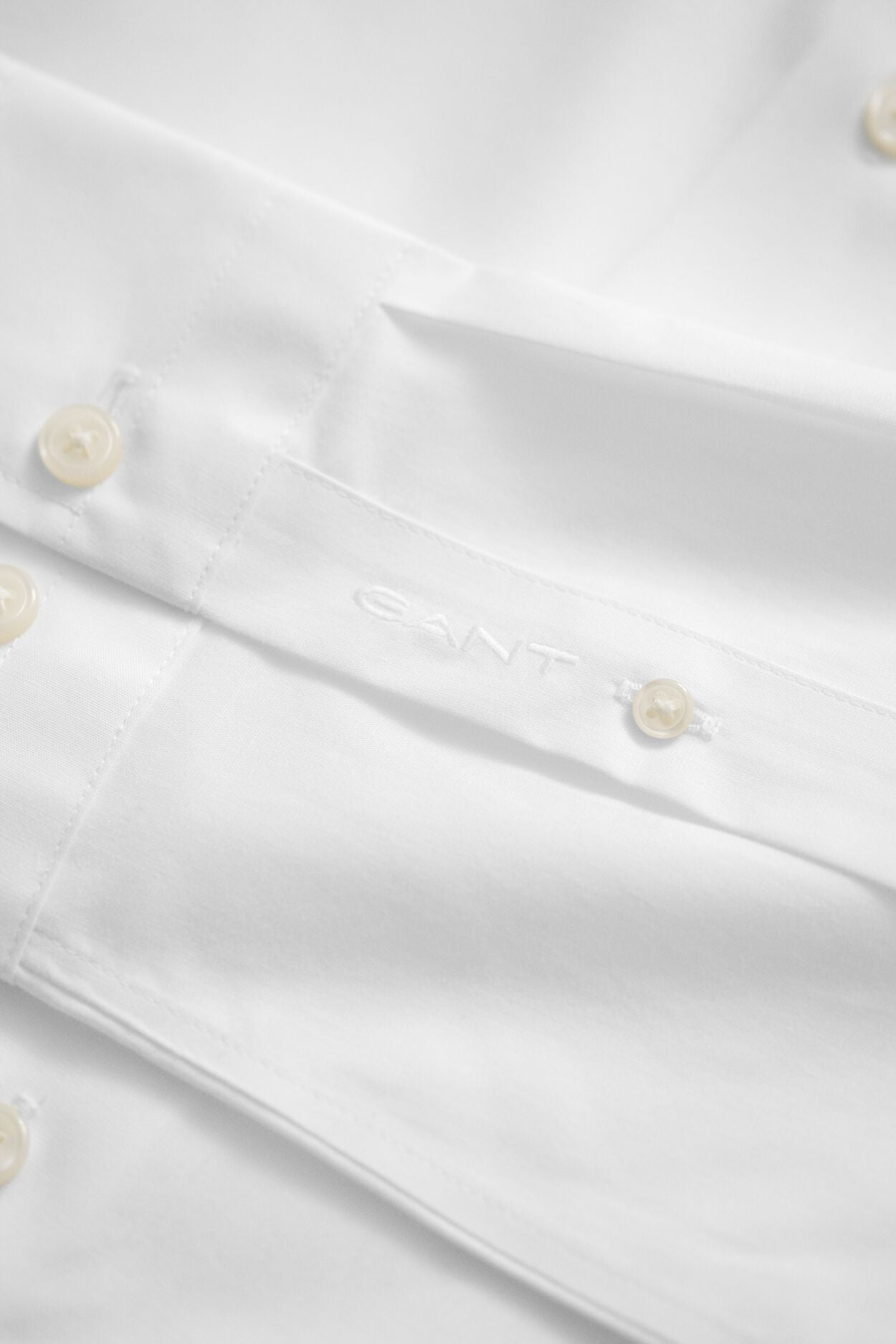 Slim Poplin Stretch Shirt