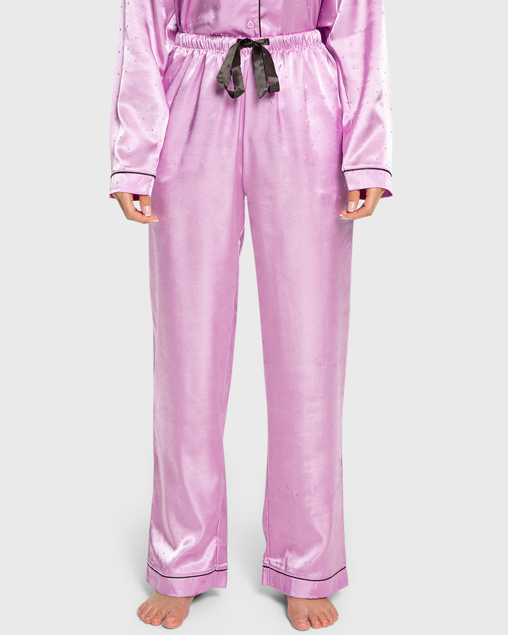 Isla & Evie All Day Relax Satin Pajama Set