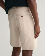 شورت تويل بقصة ضيقة