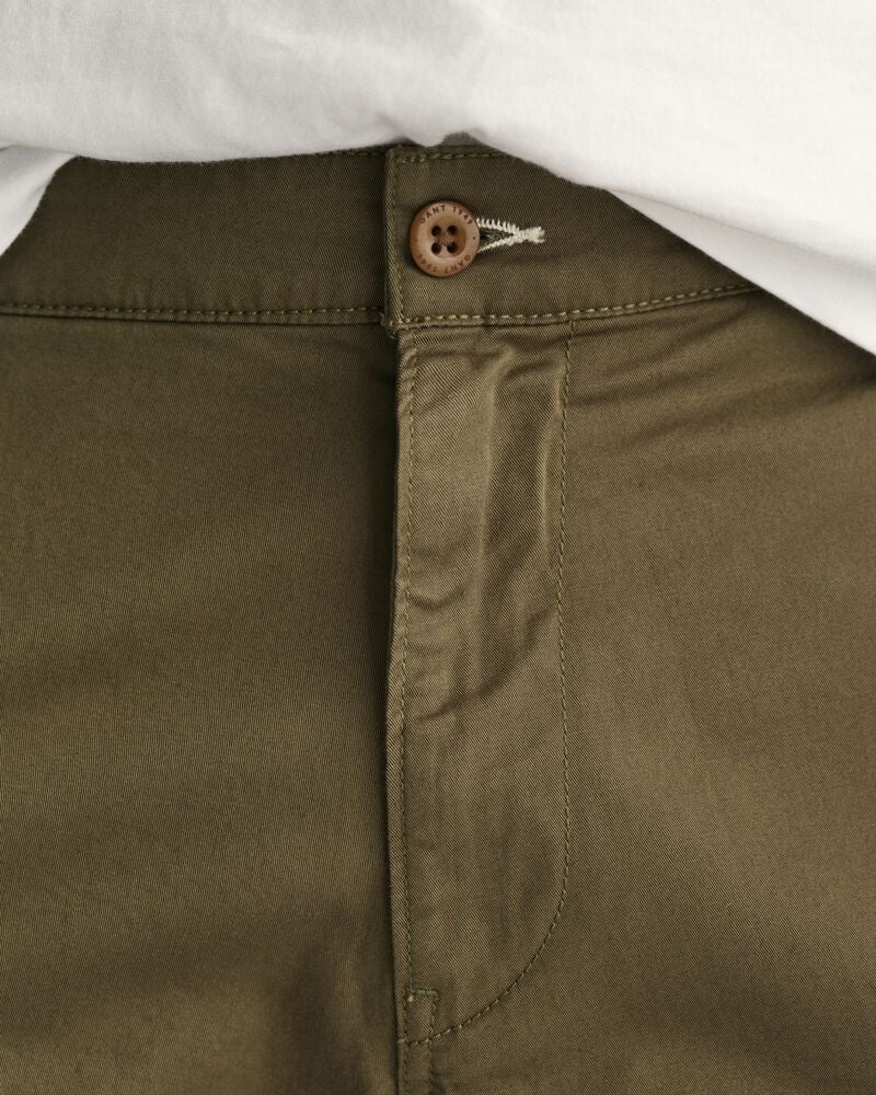 Relaxed Fit Twill Cargo Shorts