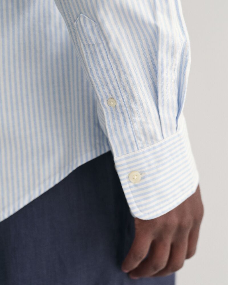 Slim Fit Banker Stripe  CLASSIC SHORT SLEEVE  Oxford Shirt LIGHT BLUE / S
