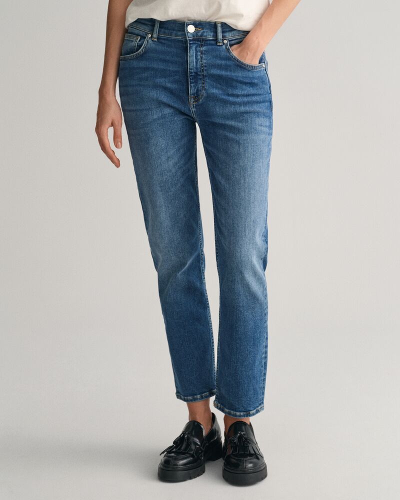 Slim Fit Cropped Jeans