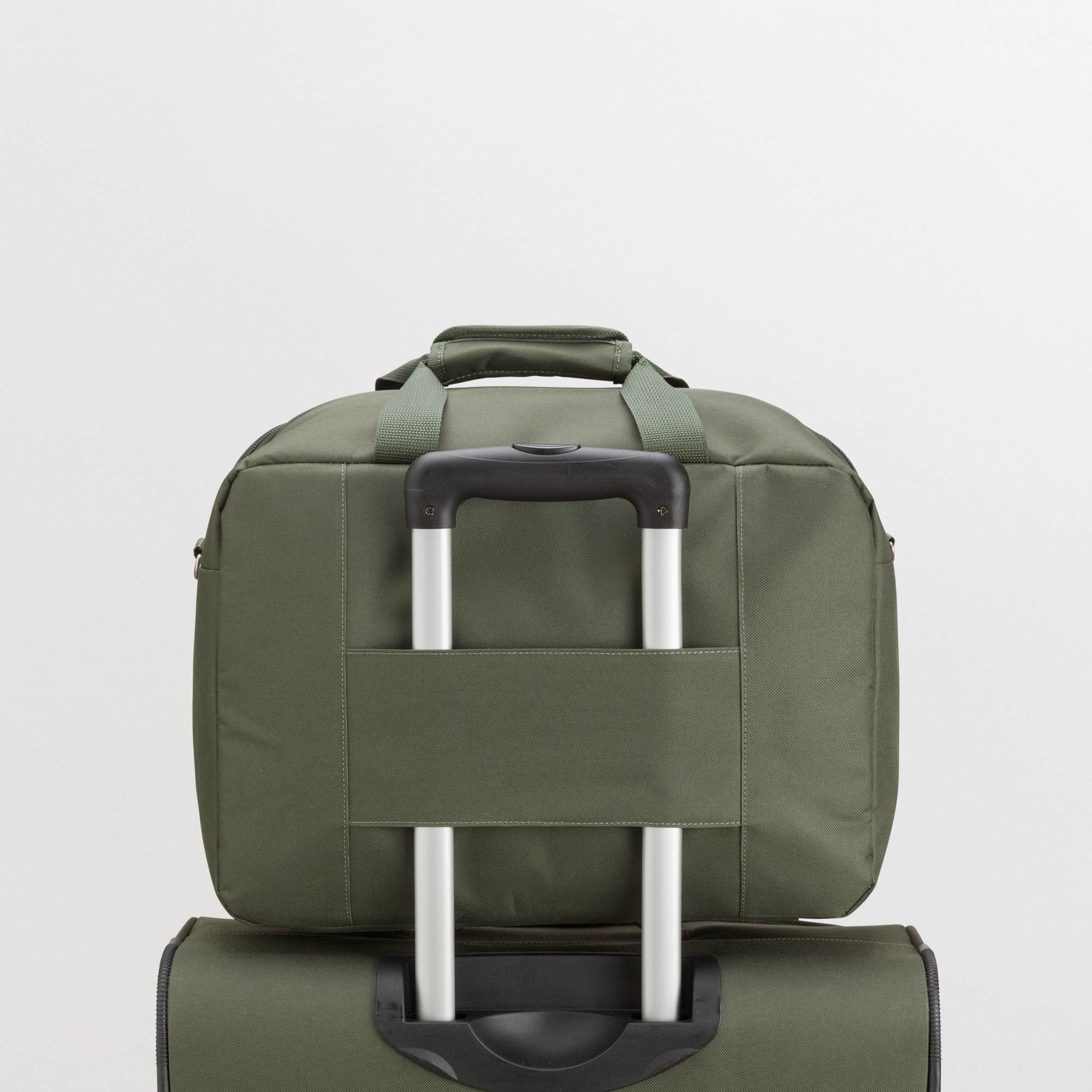 Women's Duffel Bag - Roadmate Go