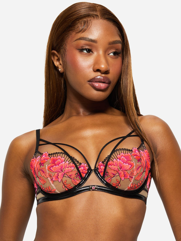 حمالة صدر Ann Summers Faithful بدون حشوة بتصميم الشرفة