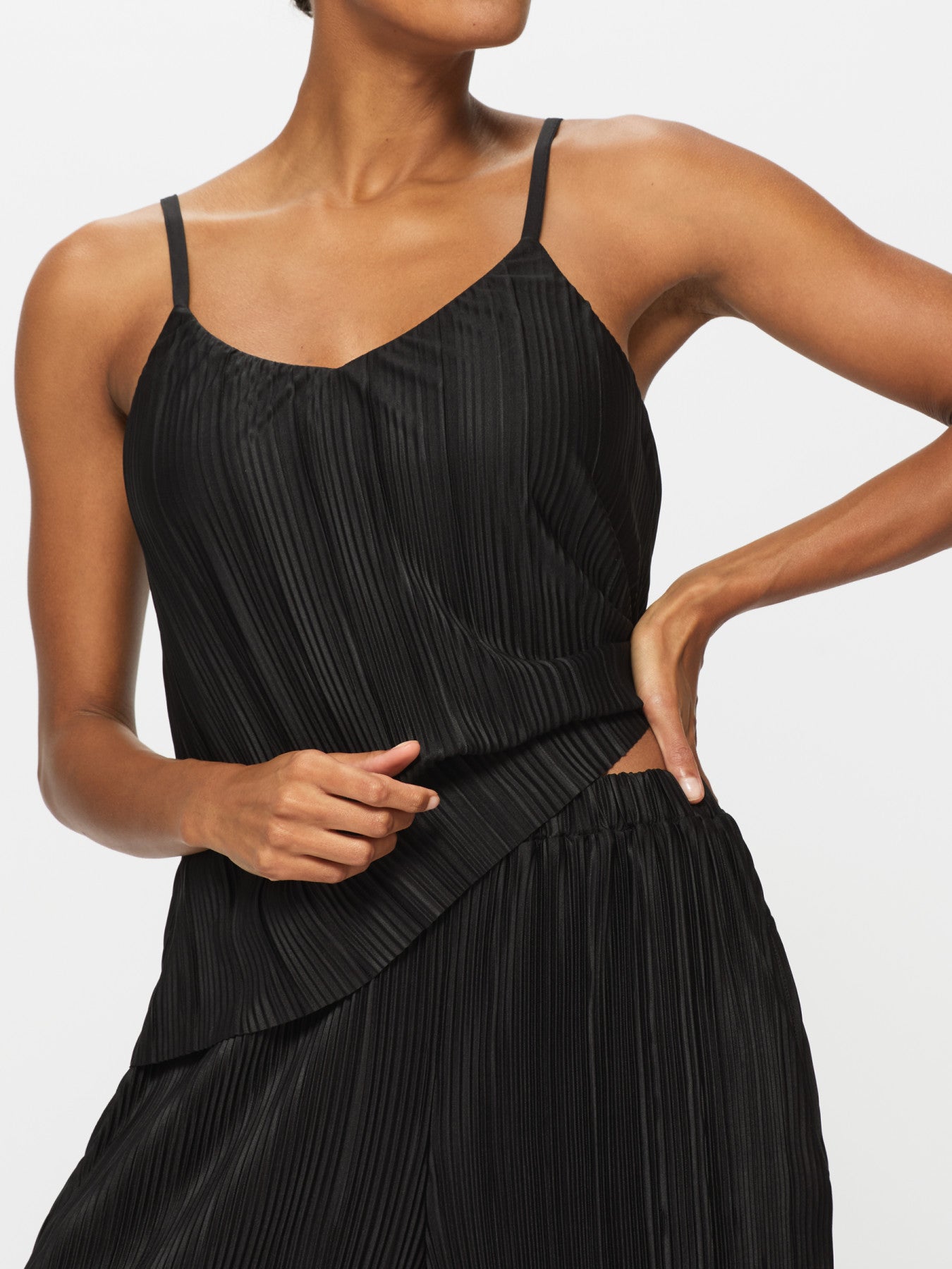 KBX Lucy Plisse Cami Set