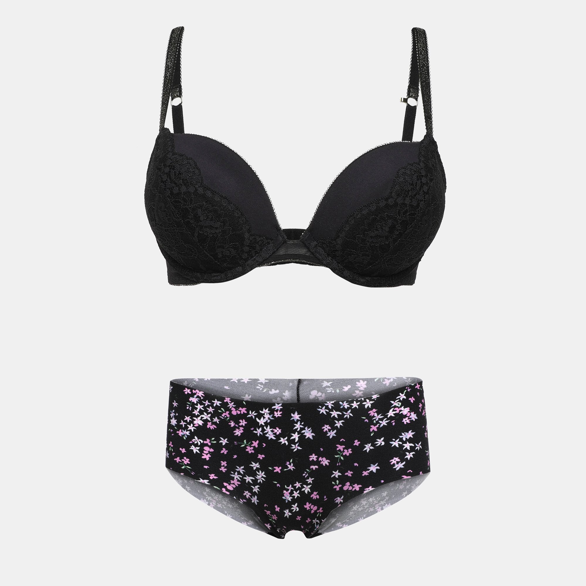 Isla & Evie No Show Hiphugger Panties XS