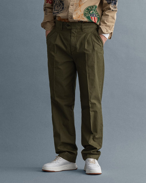 Gant Straight Pleated Chinos