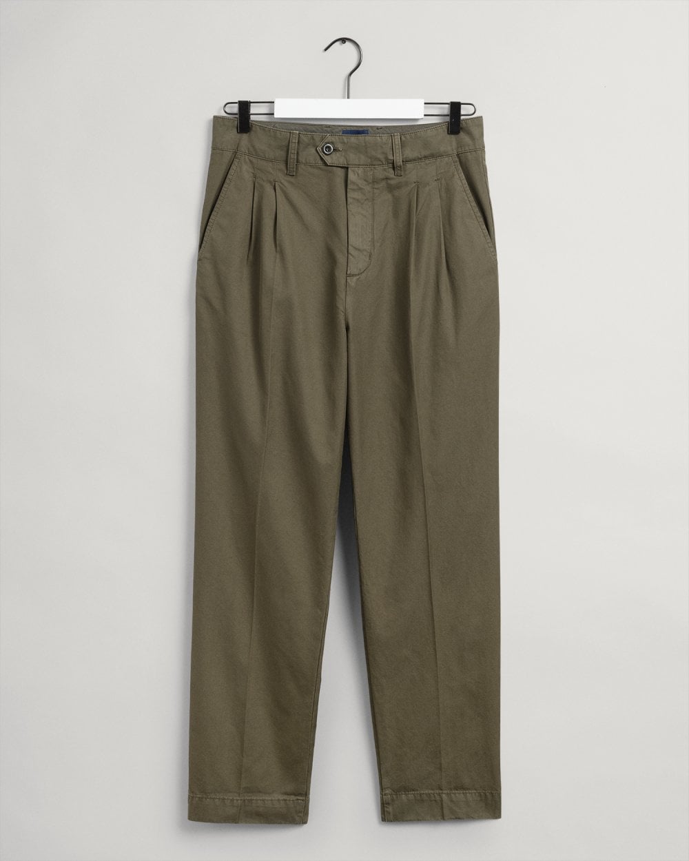 Gant Straight Pleated Chinos
