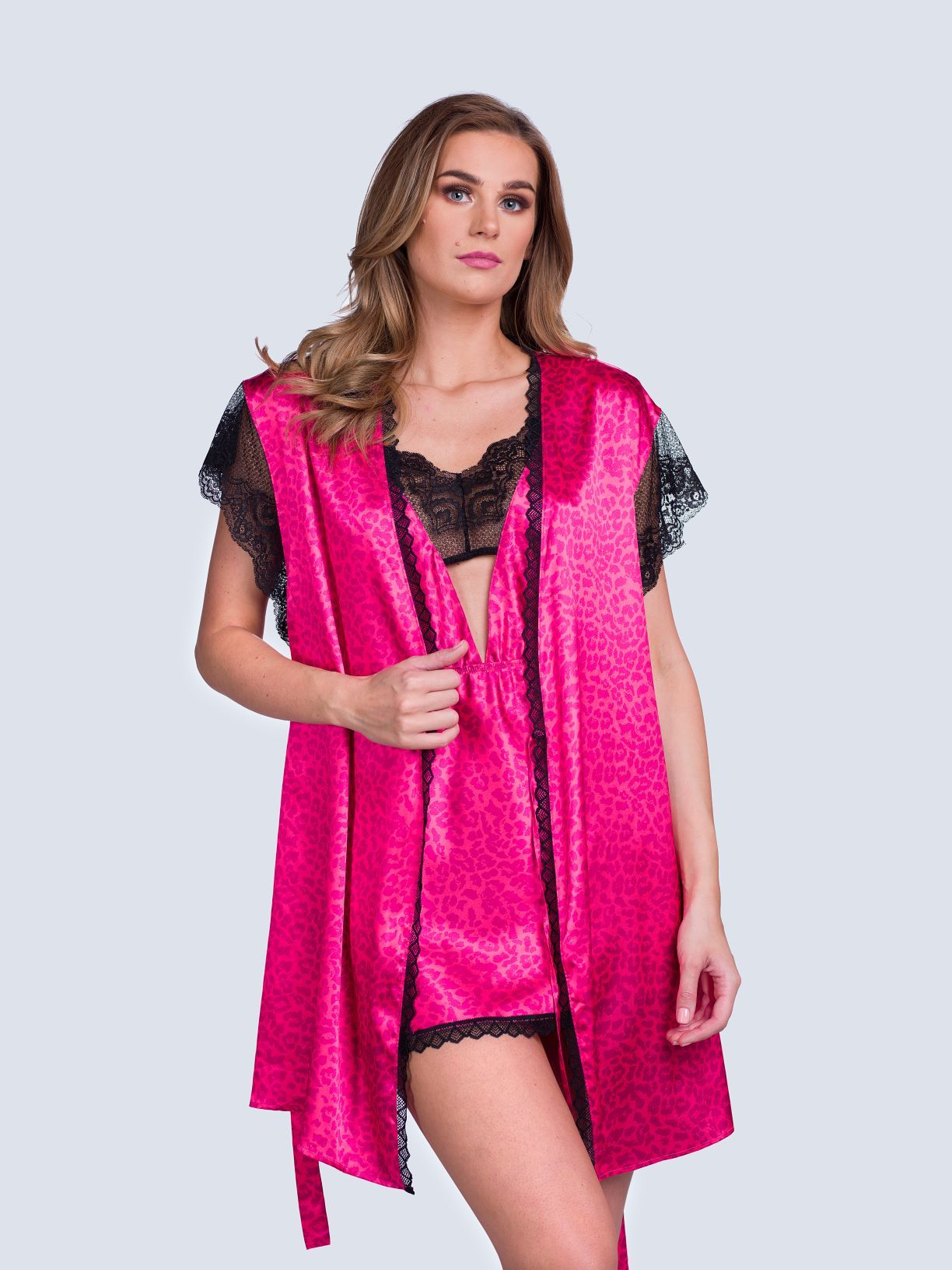 Ls Lingerie Short Robe