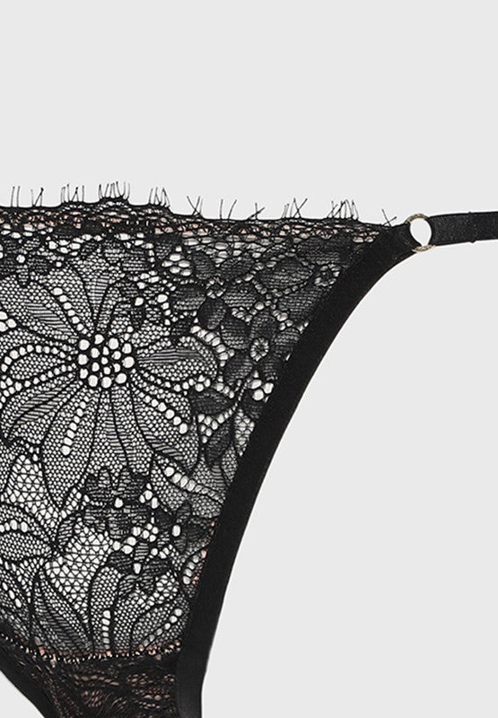 Isla & Evie Everyday Lace String Panty